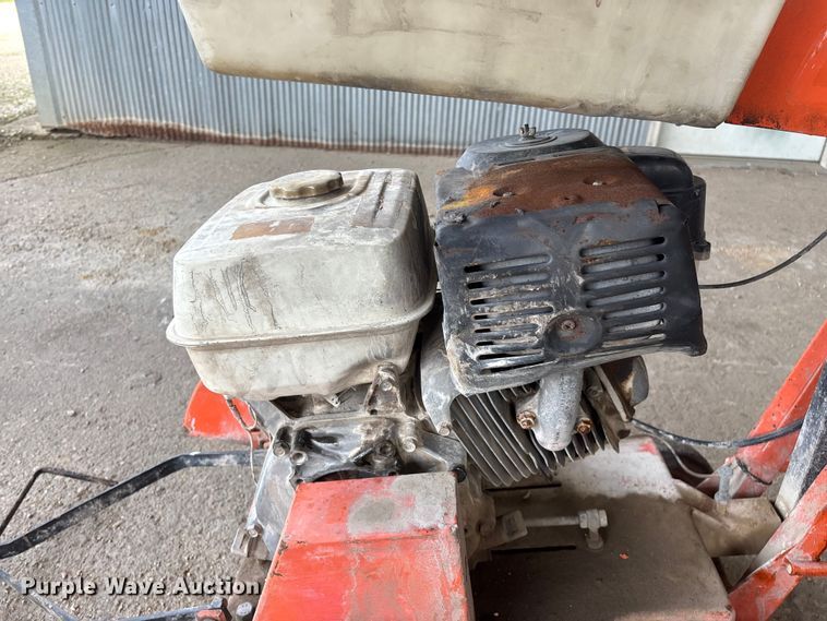 image for item EO4082 Norton Clipper C13 saw