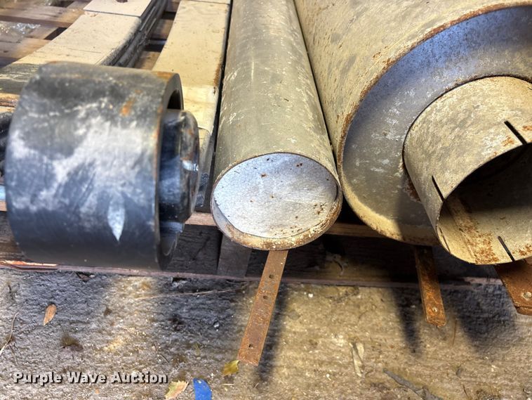 image for item EO4083 Truck and sickle mower parts