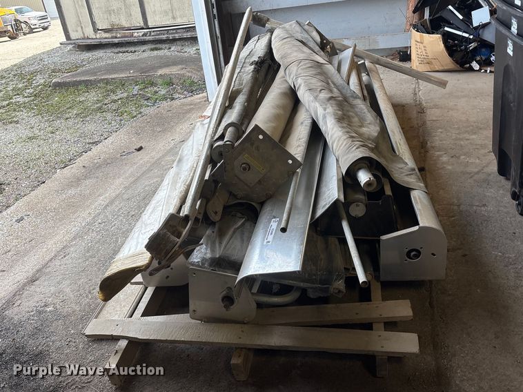 image for item EO4085 Dump truck roll tarp parts