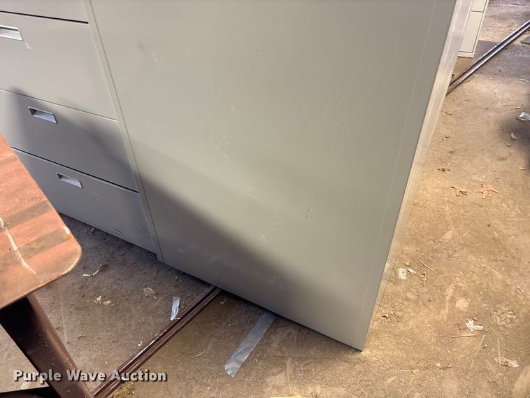 image for item EO4087 (9) metal cabinets