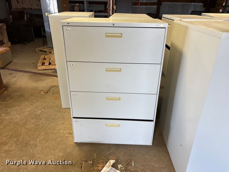 image for item EO4087 (9) metal cabinets