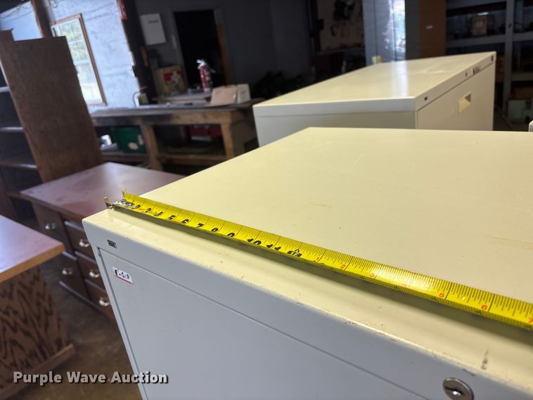 image for item EO4087 (9) metal cabinets