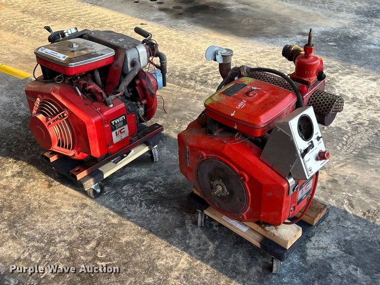 image for item EO4094 (2) water pumps