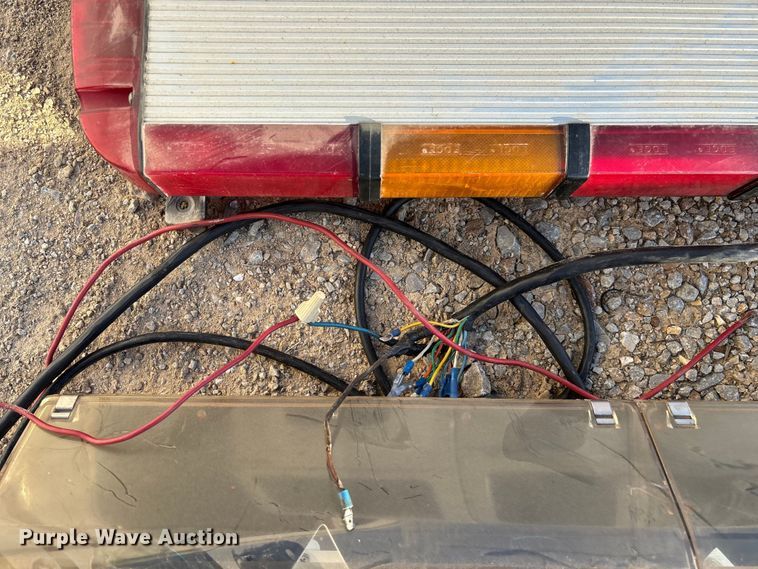 image for item EO4098 (7) light bars