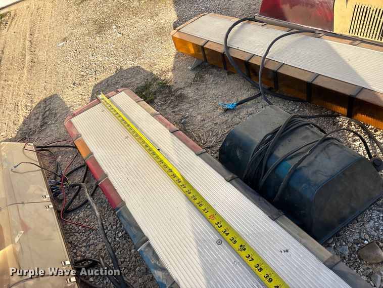 image for item EO4098 (7) light bars