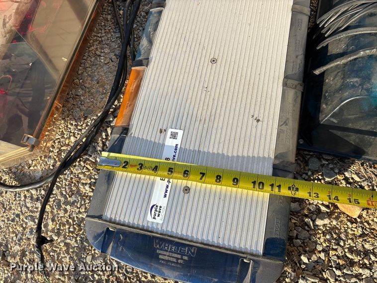 image for item EO4098 (7) light bars