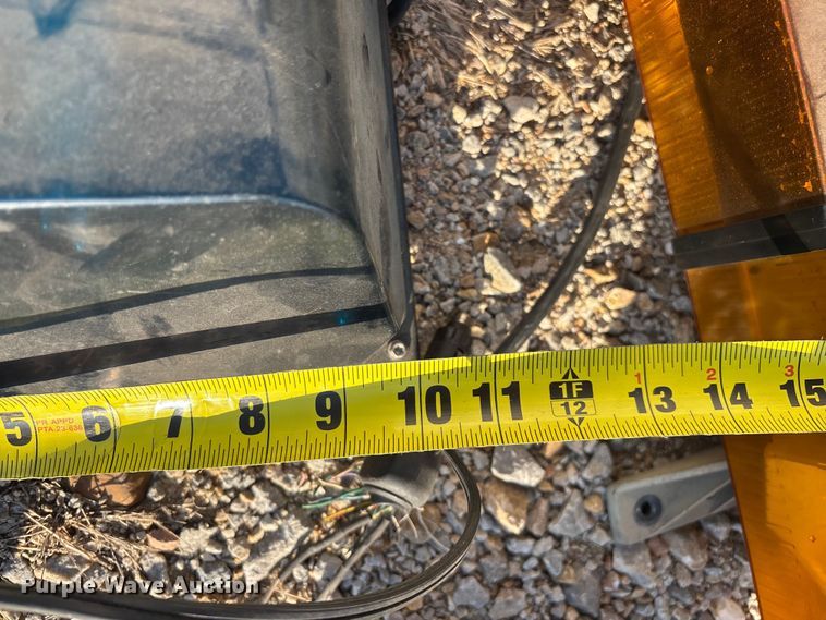 image for item EO4098 (7) light bars