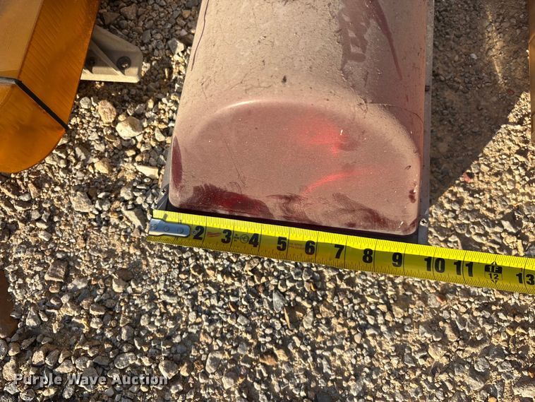 image for item EO4098 (7) light bars