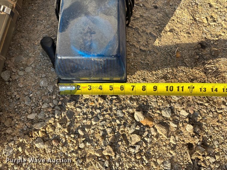 image for item EO4098 (7) light bars