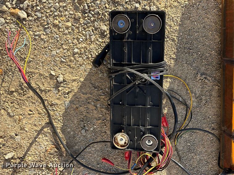 image for item EO4098 (7) light bars