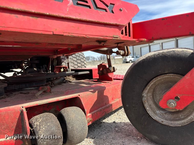 image for item EO4099 Gravely 992235 ZTR lawn mower