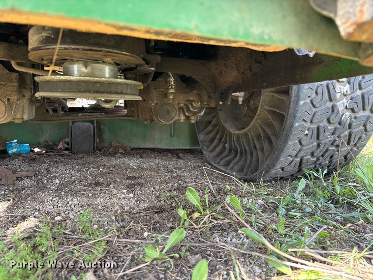 image for item EO4101 2018 John Deere Z960M ZTR lawn mower