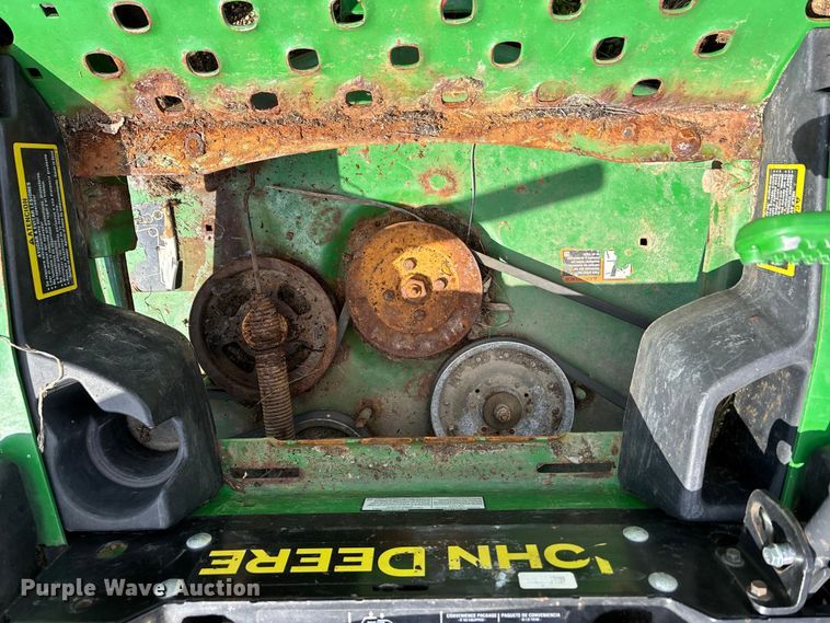 image for item EO4101 2018 John Deere Z960M ZTR lawn mower