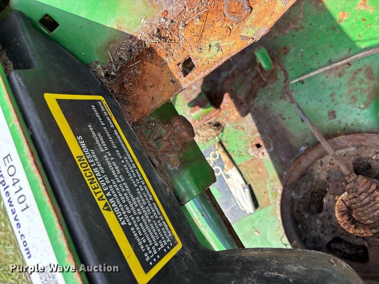 image for item EO4101 2018 John Deere Z960M ZTR lawn mower