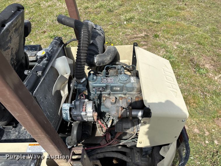 image for item EO4102 Grasshopper 400 D ZTR lawn mower