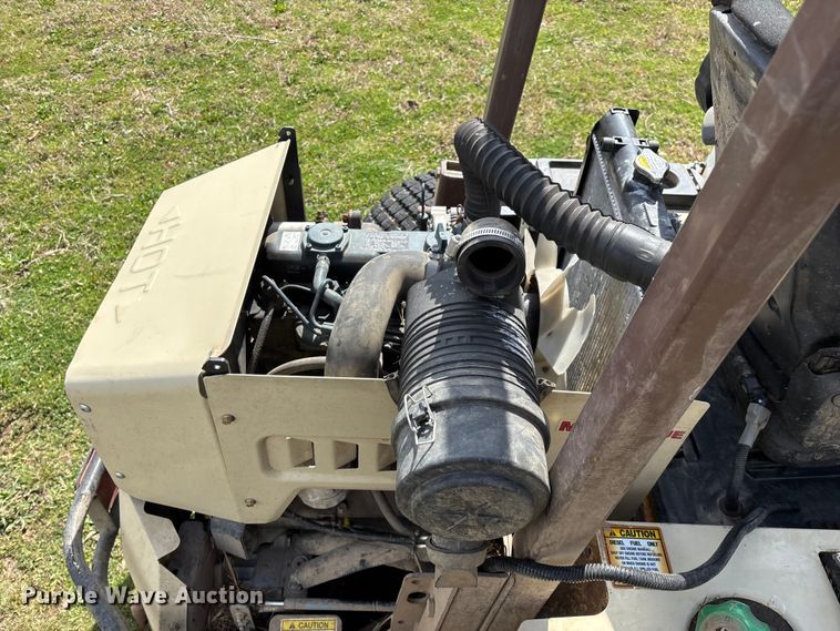 image for item EO4102 Grasshopper 400 D ZTR lawn mower