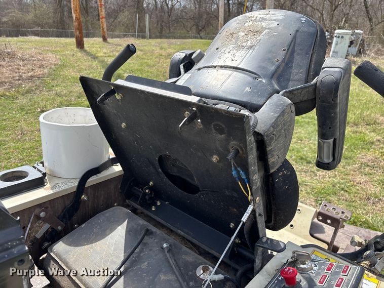 image for item EO4102 Grasshopper 400 D ZTR lawn mower