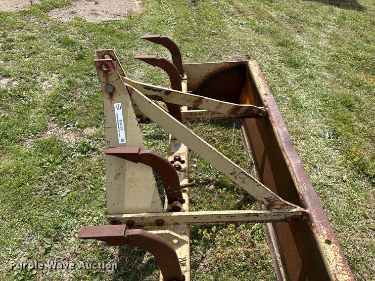 image for item EO4103 Land Pride BD2572 box blade