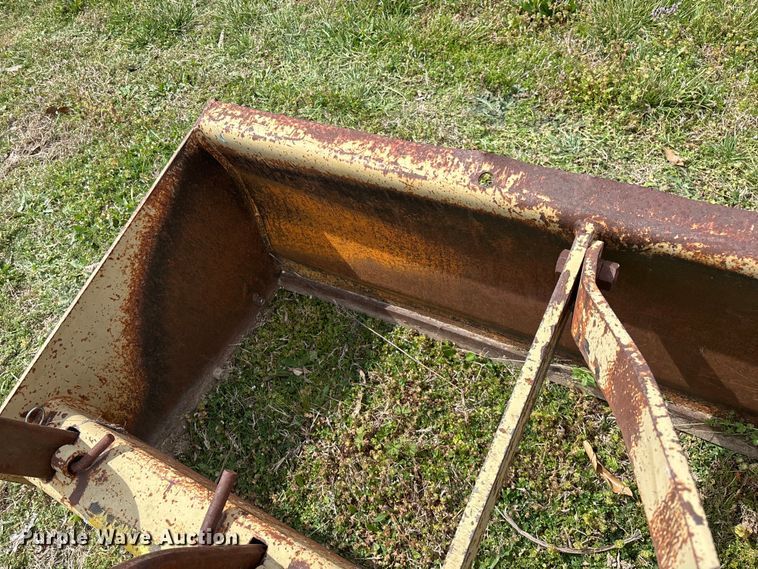 image for item EO4103 Land Pride BD2572 box blade