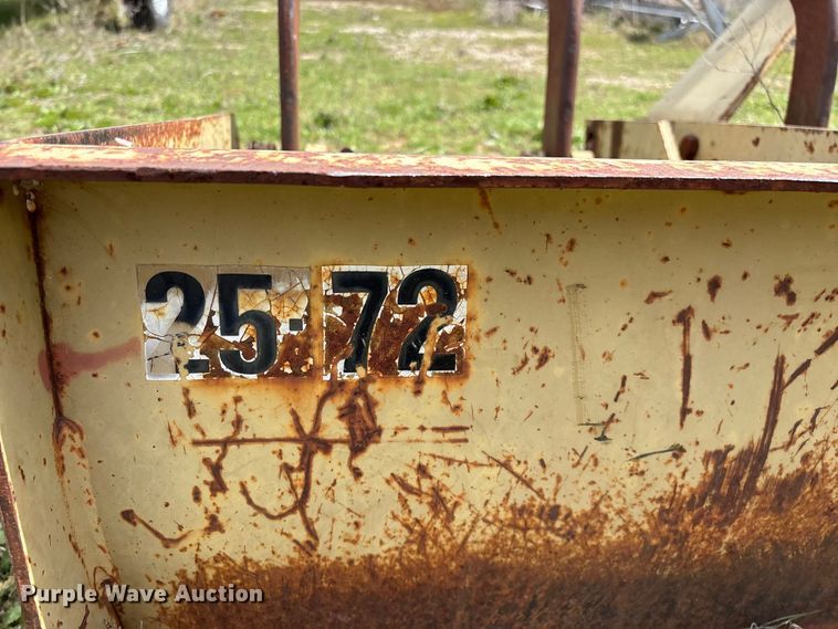 image for item EO4103 Land Pride BD2572 box blade