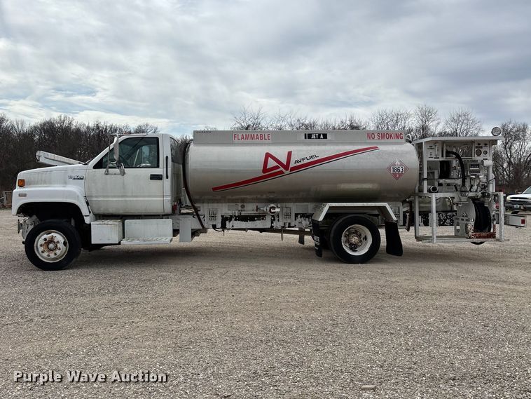 image for item EO4104 1992 GMC TopKick LoPro fuel truck