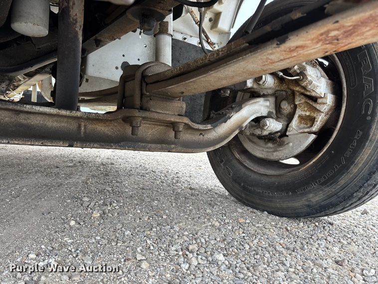 image for item EO4104 1992 GMC TopKick LoPro fuel truck