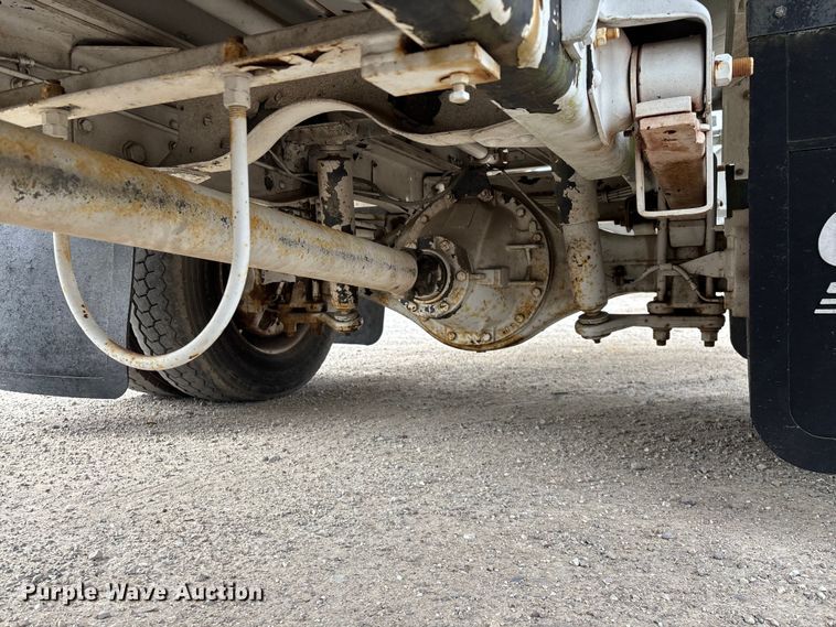 image for item EO4104 1992 GMC TopKick LoPro fuel truck