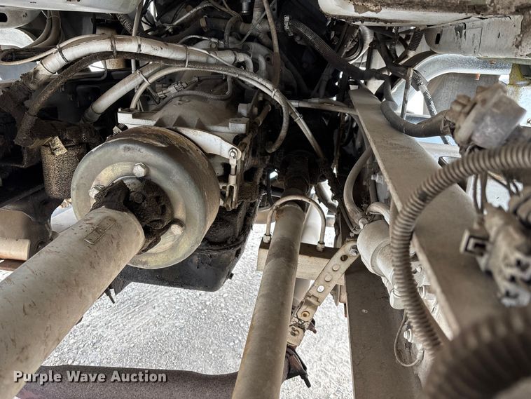 image for item EO4104 1992 GMC TopKick LoPro fuel truck