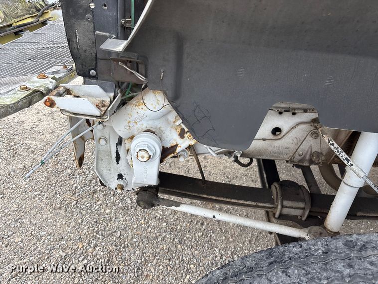 image for item EO4104 1992 GMC TopKick LoPro fuel truck