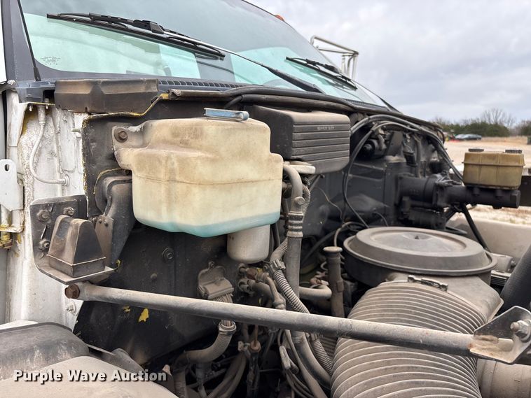 image for item EO4104 1992 GMC TopKick LoPro fuel truck