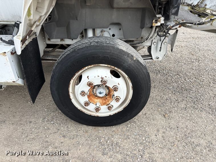 image for item EO4104 1992 GMC TopKick LoPro fuel truck