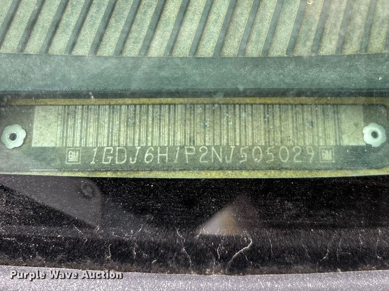 image for item EO4104 1992 GMC TopKick LoPro fuel truck