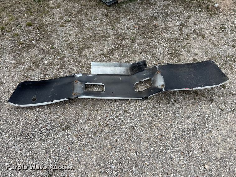 image for item EO4104 1992 GMC TopKick LoPro fuel truck