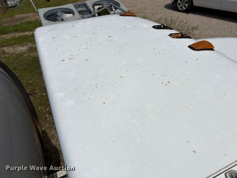 image for item EO4104 1992 GMC TopKick LoPro fuel truck