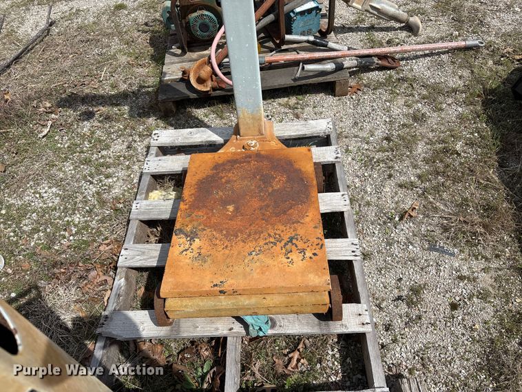 image for item EO4106 Tools