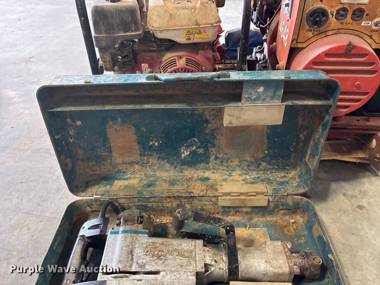 image for item EO4108 Tools