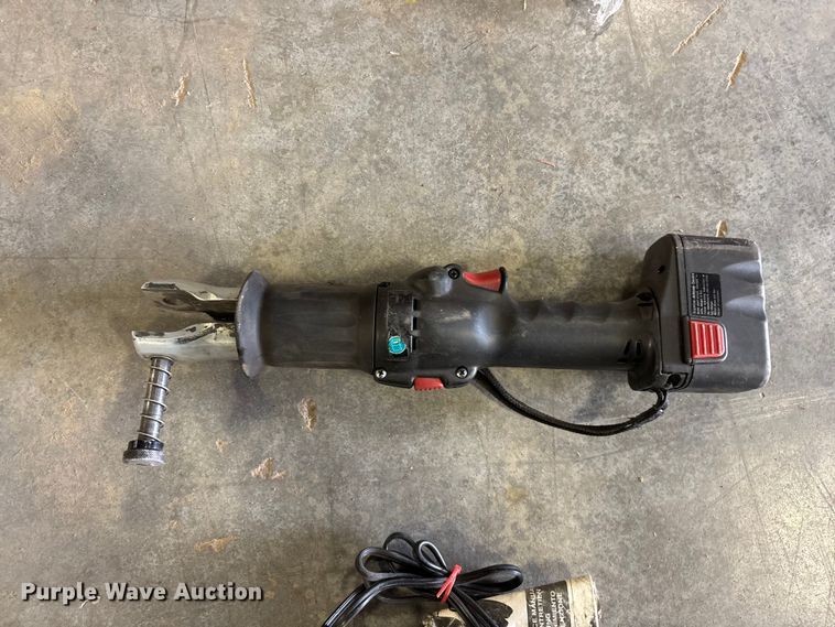 image for item EO4108 Tools