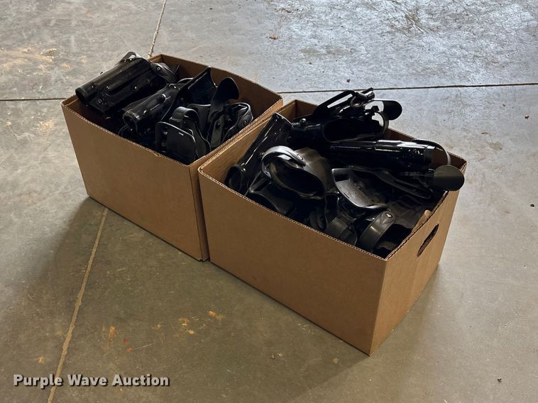 image for item EO4109 Police equipment