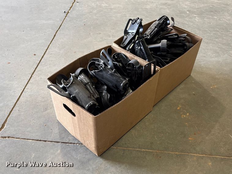 image for item EO4109 Police equipment
