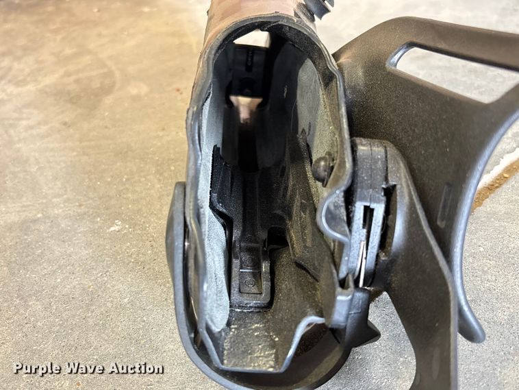 image for item EO4109 Police equipment