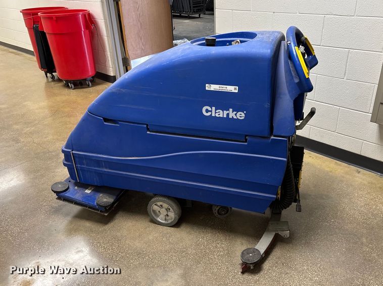 image for item EO4119 Clarke Boost 28 floor scrubber