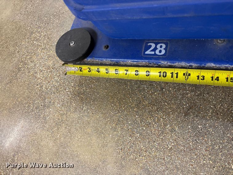 image for item EO4119 Clarke Boost 28 floor scrubber