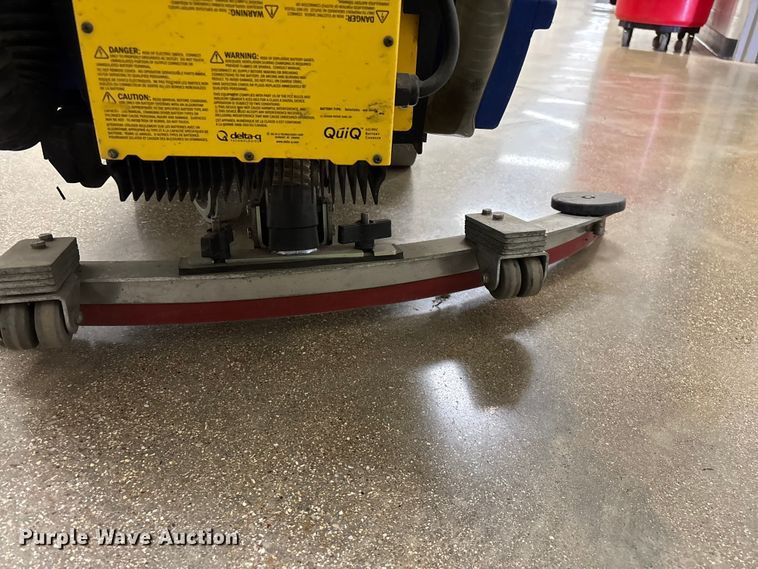 image for item EO4119 Clarke Boost 28 floor scrubber
