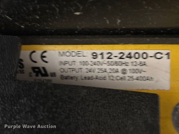 image for item EO4119 Clarke Boost 28 floor scrubber
