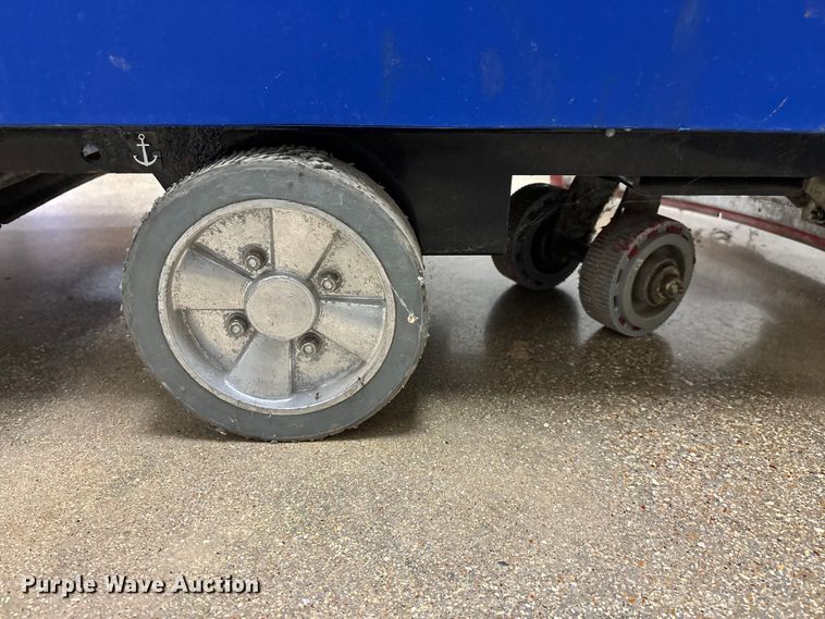 image for item EO4119 Clarke Boost 28 floor scrubber