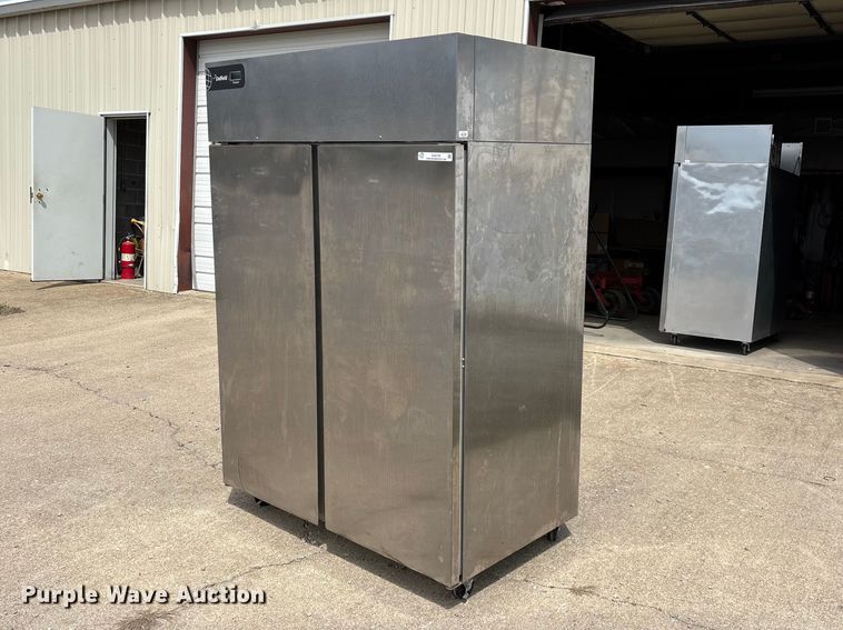 image for item EO4120 Manitowoc Delfield GBF2P-S freezer