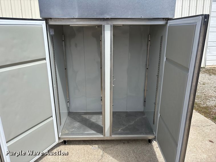 image for item EO4120 Manitowoc Delfield GBF2P-S freezer