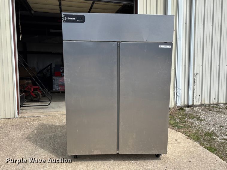 image for item EO4121 Manitowoc Delfield GCR2P-S refrigerator 