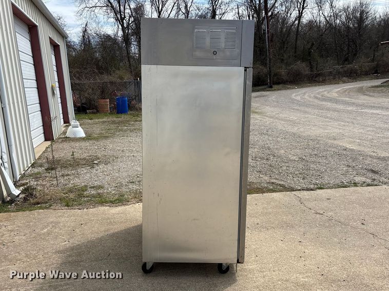 image for item EO4121 Manitowoc Delfield GCR2P-S refrigerator 