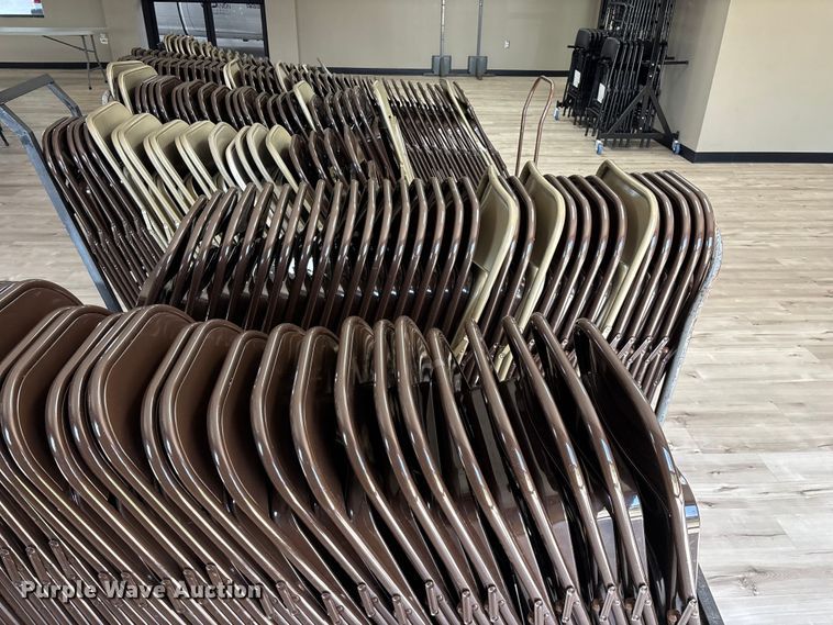 image for item EO4122 Approximately (190) folding chairs